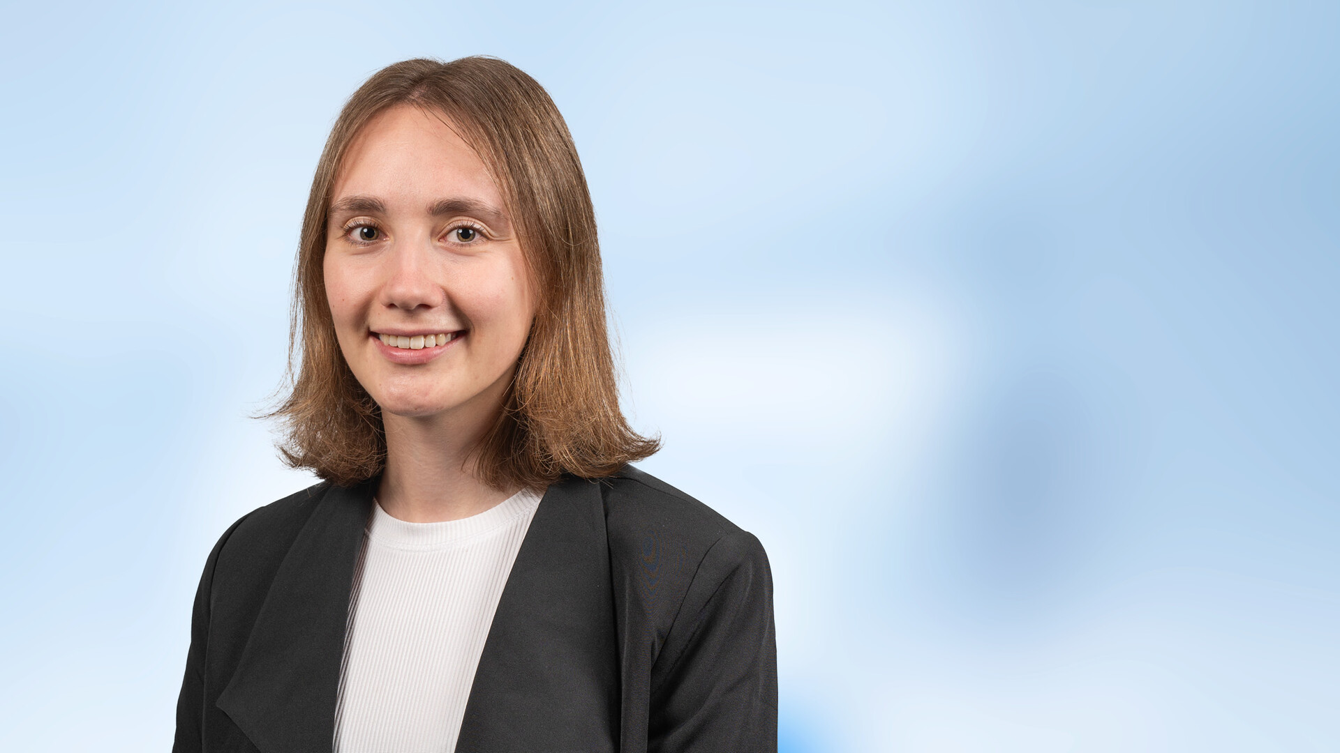 Porträt von Aylin Loosli